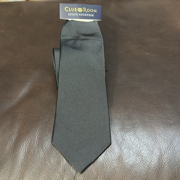 Club Room Other - NWT CLUB ROOM NECK TIE​